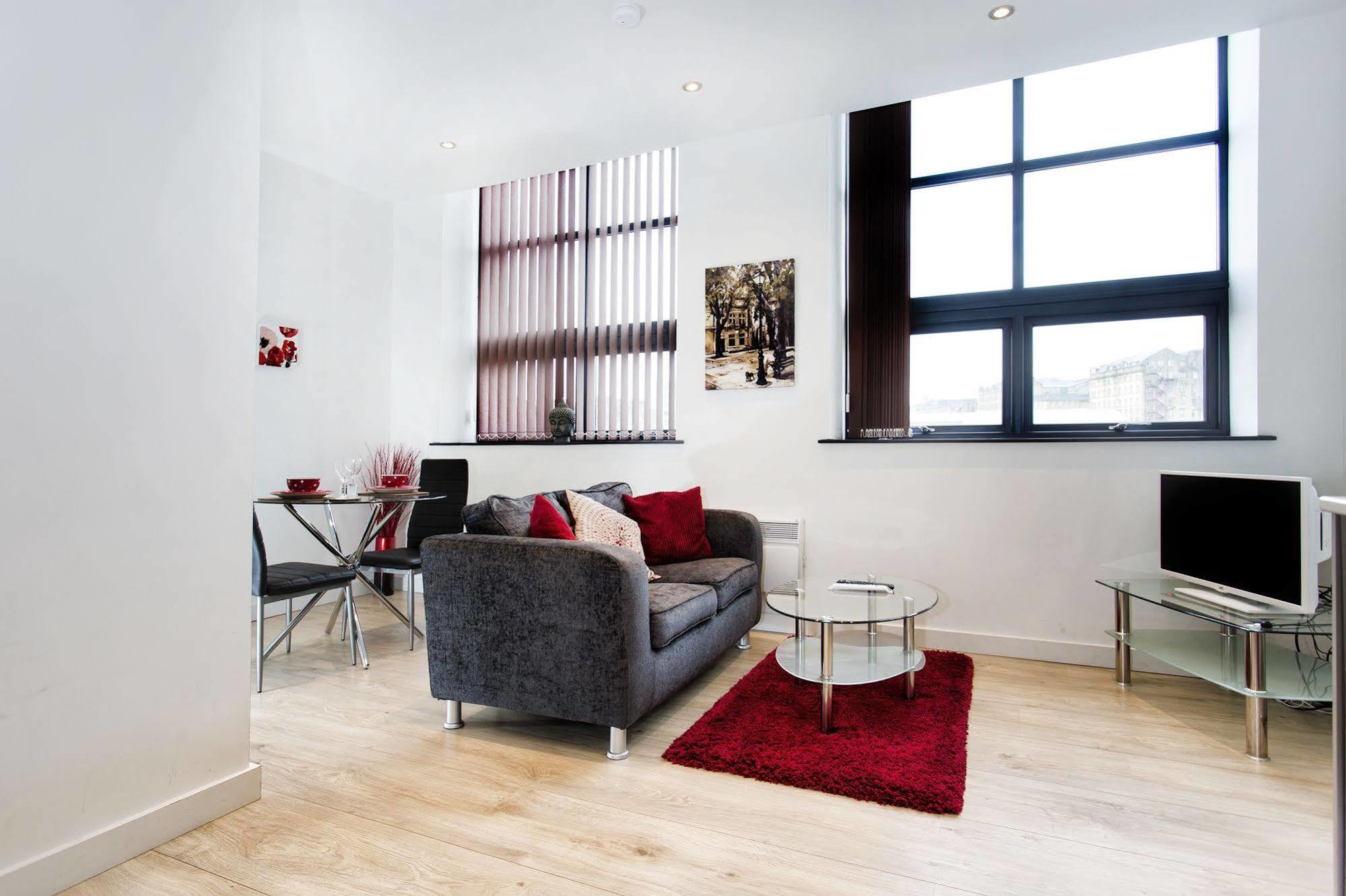 Orchard & Avenue Serviced Bradford (West Yorkshire)