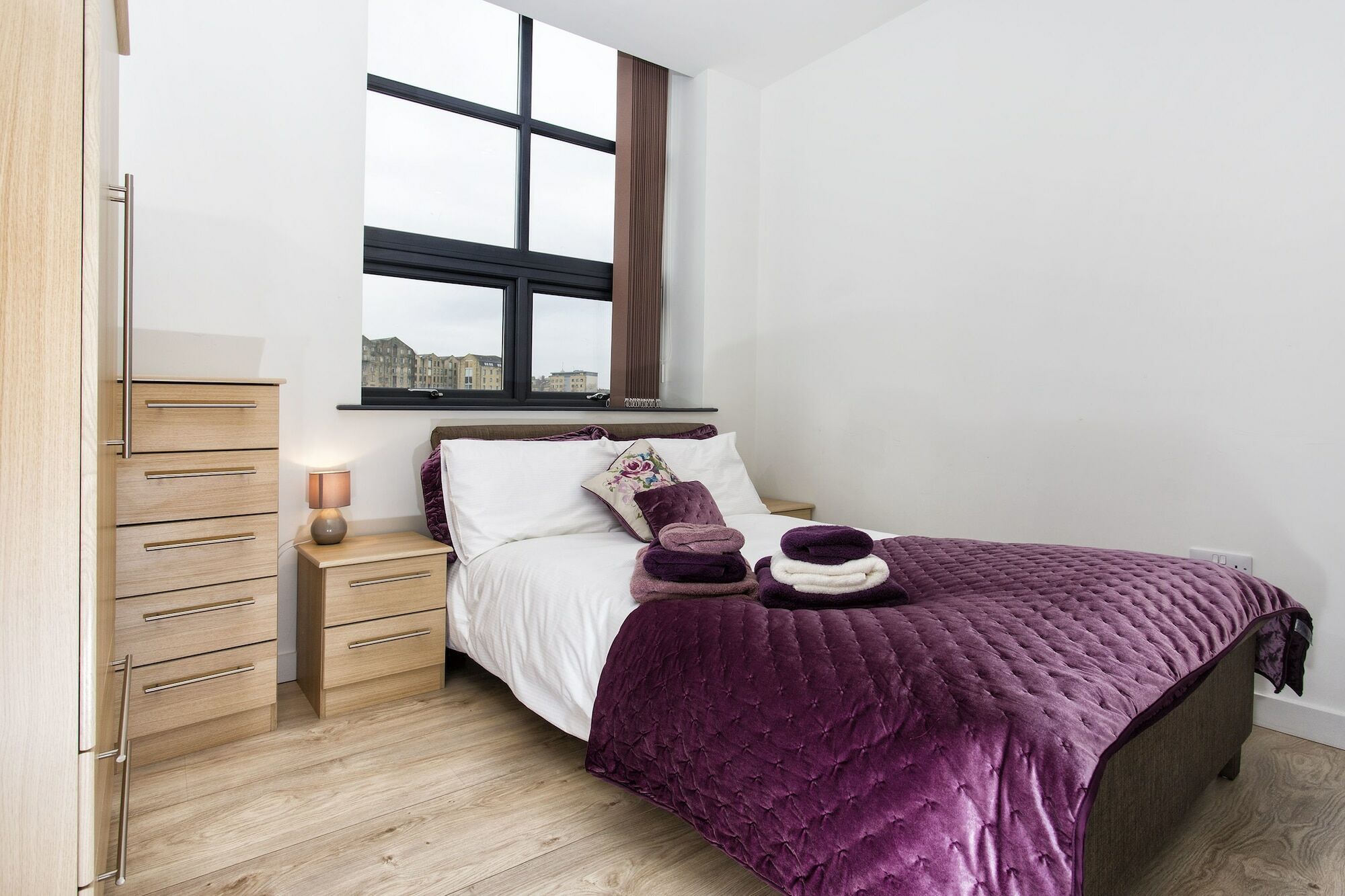 Orchard & Avenue Serviced Bradford (West Yorkshire)